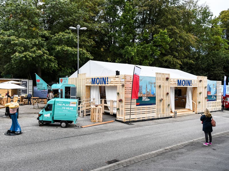 Visualisierung der Zeltverkleidung aus Holz für einen Eventstand in Hamburg