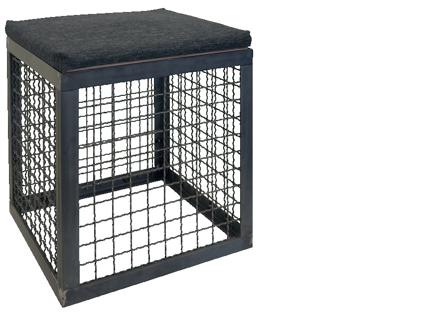 Metall-Lounge Hocker und Beistelltisch mit Gitter mieten – Würfel-Module aus Stahl im Industrial-Look